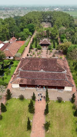 Ciudadela-Real-De-Phu-Xuan,-Tono---Vista-Aérea-Del-Complejo-Histórico,-Vertical