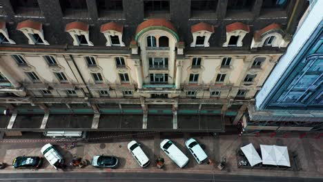 Aerial-reveal-of-a-beautiful-old-building-in-the-Geneva-city-center-in-Switzerland