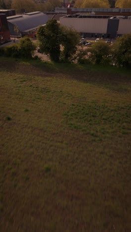 Drone-shot-of-University-for-the-Creative-Arts-Farnham,-Surrey