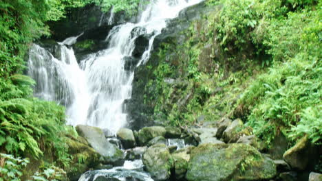 Footage-of-waterfall,-mountain-and-river-