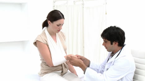 Doctor-Checking-a-female-patient-