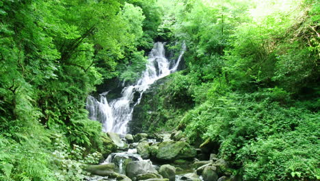 Footage-of-stones-and-waterfall