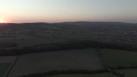 Sunset-in-the-early-evening-over-the-hills