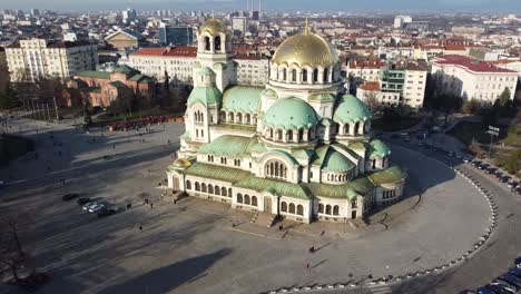 Close-up-Aerial-orbital-drone-clip-circling-around-Alexander-Nevsky-Cathedral-clockwise-in-the-Winter-sun-in-Sofia,-Bulgaria