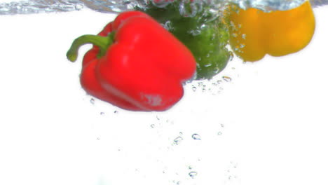 Peppers-diving-into-water-in-super-slow-motion