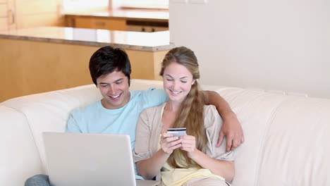 Young-couple-buying-online