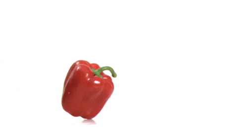 Pepper-turning-in-super-slow-motion