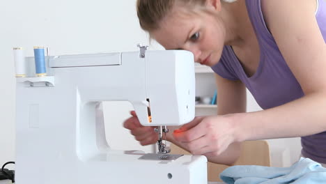 Young-woman-using-a-balance-wheel