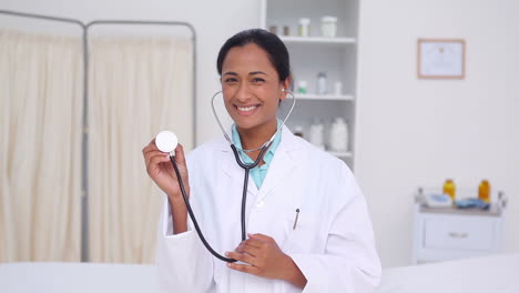 Doctor-wearing-a-stethoscope