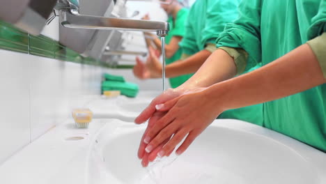 Hospital-staff-brushing-hands