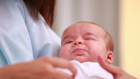 Mother-holding-her-new-born