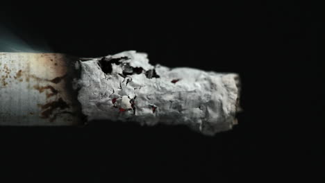 Brennende-Zigarettenkippe