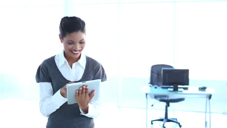 Businesswoman-using-tablet-pc