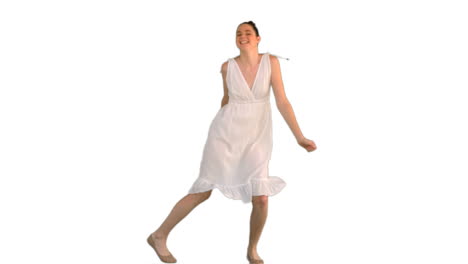 Schönes-Junges-Modell-Im-Weißen-Kleid-Tanzt