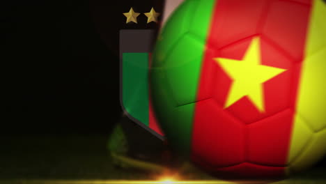 Jugador-De-Fútbol-Pateando-La-Pelota-De-La-Bandera-De-Camerún