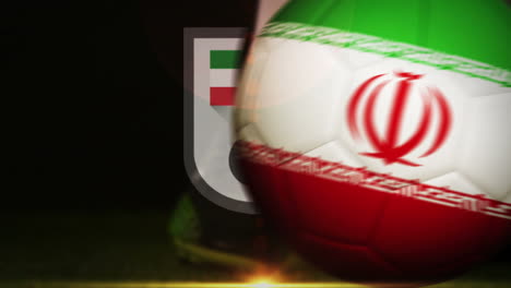 Footballspieler-Kickt-Den-Ball-Mit-Der-Iranischen-Flagge