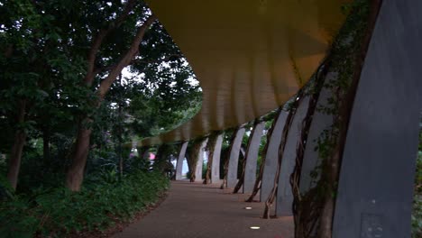 Panning-shot-capturing-Griffith-University-at-Brisbane-South-Bank-campus,-Queensland-Conservatorium-located-at-the-recreational,-cultural-and-educational-precinct