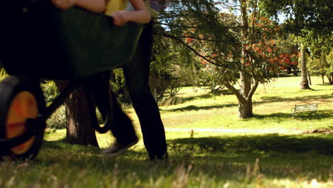 Mother-and-daughter-having-fun-gardening-together-