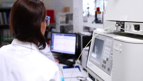 Chemists-working-in-a-laboratory-on-computer