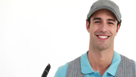Lächelnder-Mann-Putzt-Golfschläger