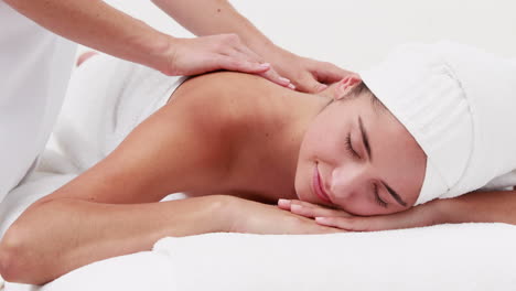 Woman-enjoying-a-shoulder-massage