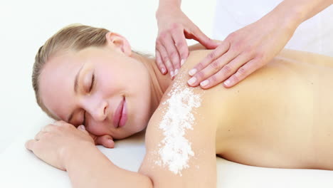 Woman-enjoying-a-shoulder-massage