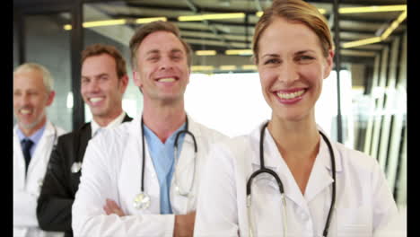 Portrait-of-smiling-medical-team