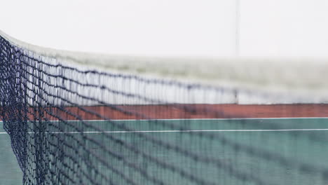 Net-on-tennis-court-4k