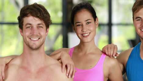 Athletic-men-and-women-posing-together