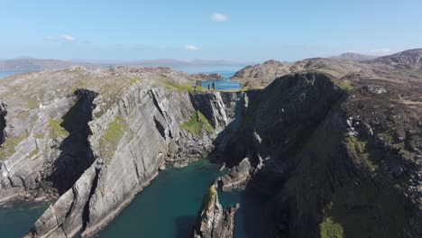 Impresionantes-Imágenes-Cinematográficas-De-Drones-En-4k-Del-Fuerte-Dunlough