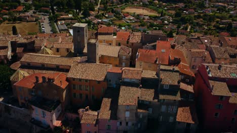 Popular-tourist-destination,-South-of-France,-above-building-rooftops