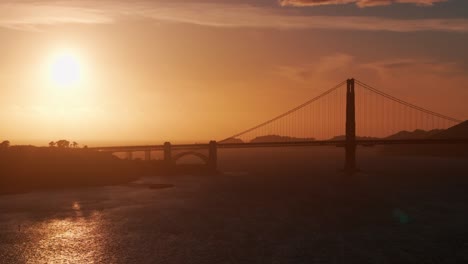 Sunset-drone-shot-of-the-Golden-Gate-Bridge-in-San-Francisco,-California