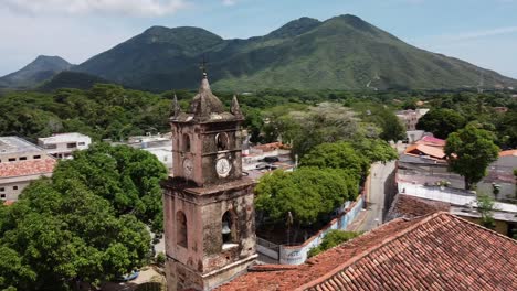 Historic-Cathedral-Nuestra-Señora-de-La-Asunción-in-Venezuela