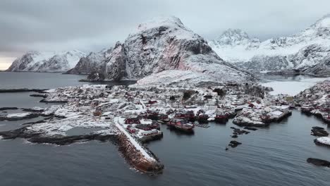 Luftaufnahme-Der-Lofoten-Inseln,-Wunderschöne-Landschaft-Im-Winter