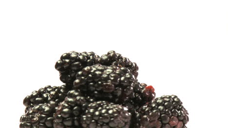 Cluster-of-blackberries