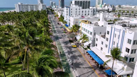 Langsamer-Luftstoß-über-Miami-Beach,-Florida