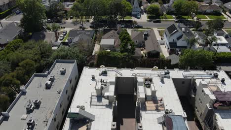 Aerial-Overview-of-Apartment-Building-in-Los-Angeles-Neighborhood