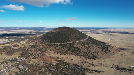 Aerial-View-of-Capulin-Volcano-National-Monument,-New-Mexico-USA-on-Sunny-Day