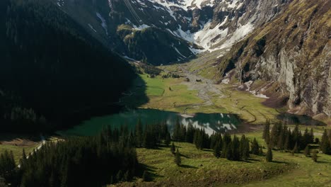 Pristine-Lake-Hintersee,-High-Tauern-National-Park-in-Tyrol,-Austria