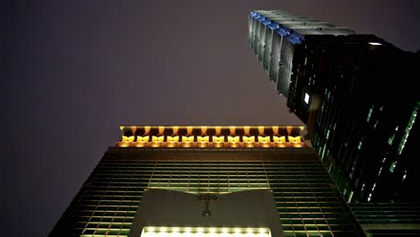 Night-view-of-the-tallest-structure-in-Taiwan,-the-skyscraper-known-as-Taipei-101,-a-shining-example-of-advanced-building-technology