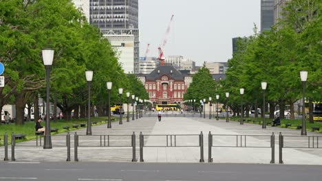 Handheld-long-view-toward-Tokyo-Station-on-cloudy-day