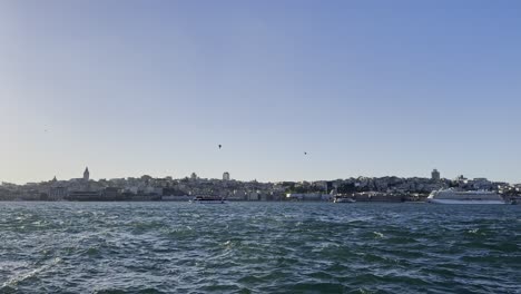 Sonnenuntergang-über-Dem-Bosporus-Und-Dem-Marmarameer