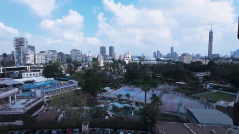 Skyline-Von-Kairo,-Ägypten,-Von-Einem-Hotelbalkon-Aus-Gesehen