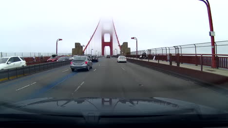 Police-managing-the-protests-on-the-Golden-Gate-Bridge