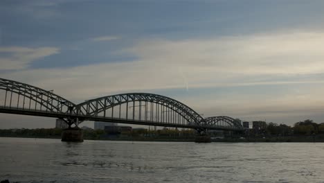 Timelapse-footage-of-an-ancient-trail-bridge-in-Cologne,-Germany