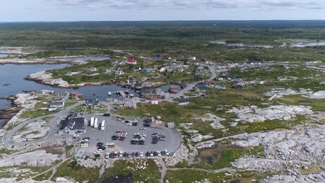 Ich-Habe-Meine-Drohne-Für-Einen-Kurzen-Flug-Um-Peggy&#39;s-Cove-Gestartet,-Was-Für-Ein-Wunderschöner-Ort