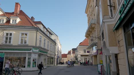 Covid-Lockdown-in-Austria---Baden-bei-Wien---Closed-Shops-and-people-enjoy-the-beautiful-weather