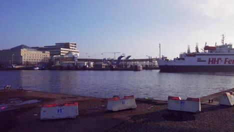 Ferry-from-Helsingör-arriving-in-Helsingborg-harbor