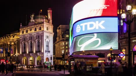 Piccadilly-Circus-London-England-Nacht-Zeitraffer