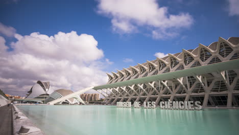 Stadt-Der-Künste-Und-Wissenschaften,-Valencia-Tageslicht-Zeitraffer-4k